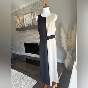 Elegant Black and Cream Colorblock Dress